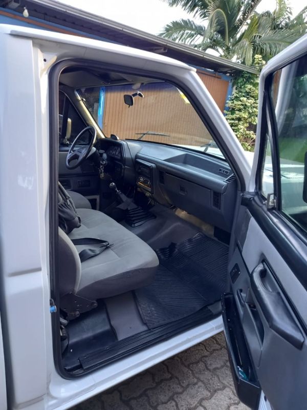 Ford F-1000 2.5 XLT 4X2 CS 8V TURBO DIESEL 2P MANUAL 1996/1997 CAMINHÕES & CAMIONETAS PASSO FUNDO / Carros no Vale