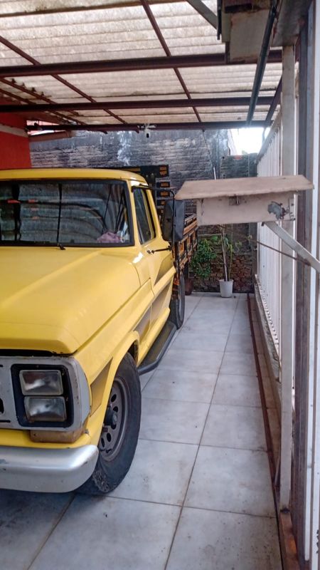 Ford F-1000 3.9 SUPER SÉRIE CS 8V DIESEL 2P MANUAL 1982/1983 CAMINHÕES & CAMIONETAS PASSO FUNDO / Carros no Vale