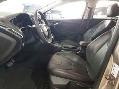 Ford FOCUS 2.0 TITANIUM 16V FLEX 4P POWERSHIFT 2015/2016 ADVANT AUTOMÓVEIS CAXIAS DO SUL / Carros no Vale