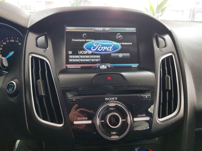 Ford FOCUS 2.0 TITANIUM 16V FLEX 4P POWERSHIFT 2015/2016 ADVANT AUTOMÓVEIS CAXIAS DO SUL / Carros no Vale