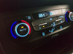Ford FOCUS 2.0 TITANIUM 16V FLEX 4P POWERSHIFT 2015/2016 ADVANT AUTOMÓVEIS CAXIAS DO SUL / Carros no Vale