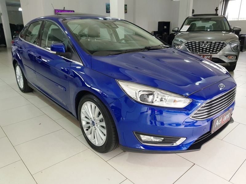 Ford FOCUS 2.0 TITANIUM PLUS FASTBACK 16V FLEX 4P POWERSHIFT 2016/2017 ADVANT AUTOMÓVEIS CAXIAS DO SUL / Carros no Vale