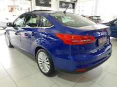 Ford FOCUS 2.0 TITANIUM PLUS FASTBACK 16V FLEX 4P POWERSHIFT 2016/2017 ADVANT AUTOMÓVEIS CAXIAS DO SUL / Carros no Vale