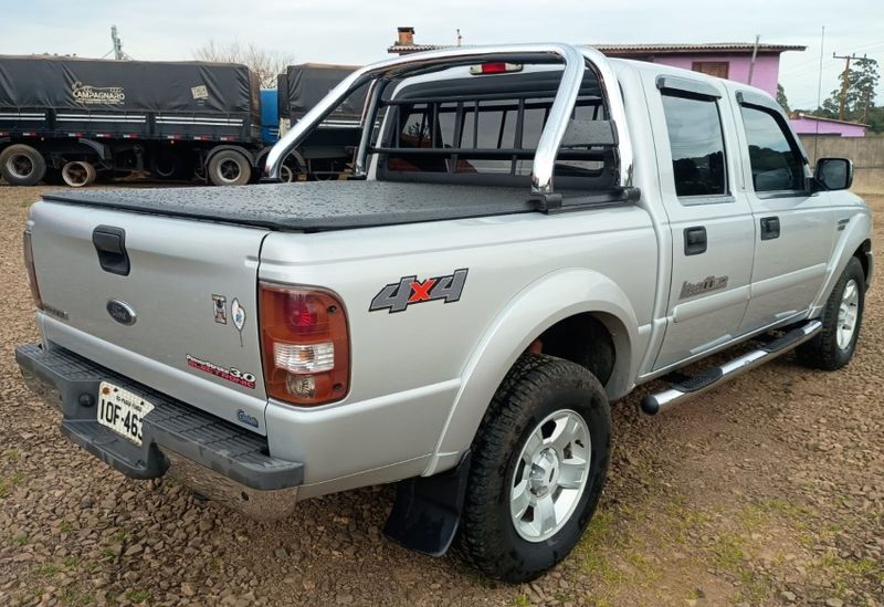 Ford RANGER 3.0 LIMITED 4X4 CD 16V TURBO ELETRONIC DIESEL 4P MANUAL 2007/2008 CAMINHÕES & CAMIONETAS PASSO FUNDO / Carros no Vale