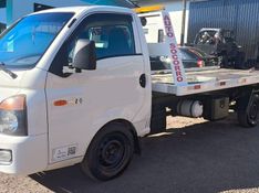 Hyundai HR 2.5 TCI Diesel Plataforma 2013/2014 CAMINHÕES & CAMIONETAS PASSO FUNDO / Carros no Vale
