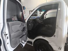 Hyundai HR 2.5 TCI Diesel Plataforma 2013/2014 CAMINHÕES & CAMIONETAS PASSO FUNDO / Carros no Vale