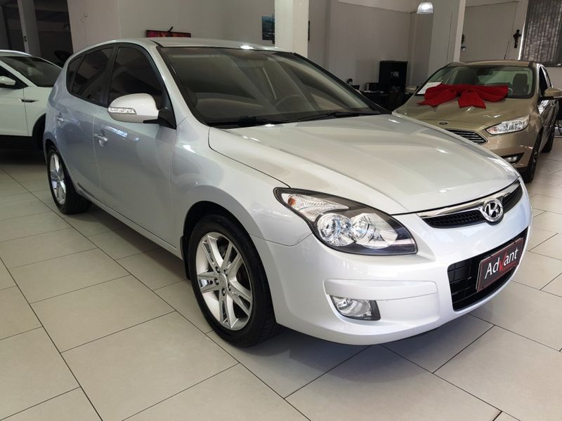 Hyundai I30 2.0 MPFI GLS 16V GASOLINA 4P MANUAL 2011/2012 ADVANT AUTOMÓVEIS CAXIAS DO SUL / Carros no Vale