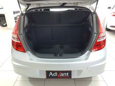 Hyundai I30 2.0 MPFI GLS 16V GASOLINA 4P MANUAL 2011/2012 ADVANT AUTOMÓVEIS CAXIAS DO SUL / Carros no Vale