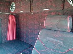 Mercedes-Benz 1720 3-Eixos 2p Baú 10,50 Mt 2003/2003 CAMINHÕES & CAMIONETAS PASSO FUNDO / Carros no Vale