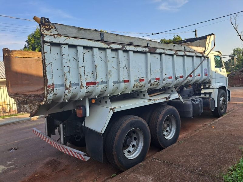 Volkswagen 24220 VW 24-220 Worker T 3-Eixos 2pCaçamba 2007/2007 CAMINHÕES & CAMIONETAS PASSO FUNDO / Carros no Vale