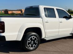 Volkswagen AMAROK 3.0 V6 TDI DIESEL COMFORTLINE CD 4MOTION AUTOMÁTICO 2023/2023 CAMINHÕES & CAMIONETAS PASSO FUNDO / Carros no Vale