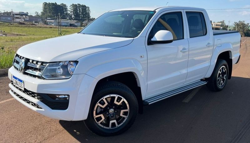 Volkswagen AMAROK 3.0 V6 TDI DIESEL COMFORTLINE CD 4MOTION AUTOMÁTICO 2023/2023 CAMINHÕES & CAMIONETAS PASSO FUNDO / Carros no Vale