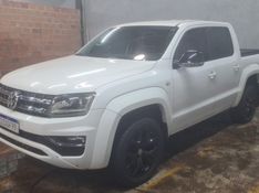 Volkswagen AMAROK 3.0 V6 TDI DIESEL HIGHLINE CD 4MOTION AUTOMÁTICO 2018/2019 CAMINHÕES & CAMIONETAS PASSO FUNDO / Carros no Vale