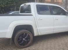 Volkswagen AMAROK 3.0 V6 TDI DIESEL HIGHLINE CD 4MOTION AUTOMÁTICO 2018/2019 CAMINHÕES & CAMIONETAS PASSO FUNDO / Carros no Vale
