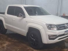 Volkswagen AMAROK 3.0 V6 TDI DIESEL HIGHLINE CD 4MOTION AUTOMÁTICO 2018/2019 CAMINHÕES & CAMIONETAS PASSO FUNDO / Carros no Vale