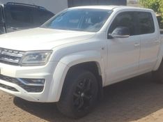 Volkswagen AMAROK 3.0 V6 TDI DIESEL HIGHLINE CD 4MOTION AUTOMÁTICO 2018/2019 CAMINHÕES & CAMIONETAS PASSO FUNDO / Carros no Vale