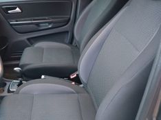 Volkswagen FOX 1.6 MSI TOTAL FLEX CONNECT 4P I-MOTION 2019/2019 CAMINHÕES & CAMIONETAS PASSO FUNDO / Carros no Vale