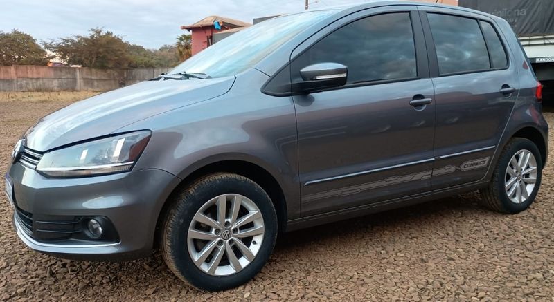 Volkswagen FOX 1.6 MSI TOTAL FLEX CONNECT 4P I-MOTION 2019/2019 CAMINHÕES & CAMIONETAS PASSO FUNDO / Carros no Vale