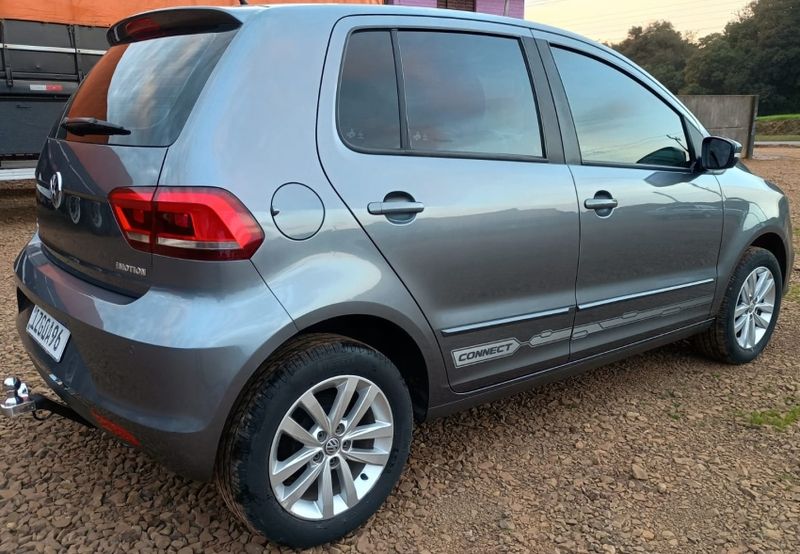 Volkswagen FOX 1.6 MSI TOTAL FLEX CONNECT 4P I-MOTION 2019/2019 CAMINHÕES & CAMIONETAS PASSO FUNDO / Carros no Vale