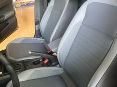 Volkswagen NIVUS 1.0 200 TSI TOTAL FLEX HIGHLINE AUTOMÁTICO 2023/2024 CAMINHÕES & CAMIONETAS PASSO FUNDO / Carros no Vale