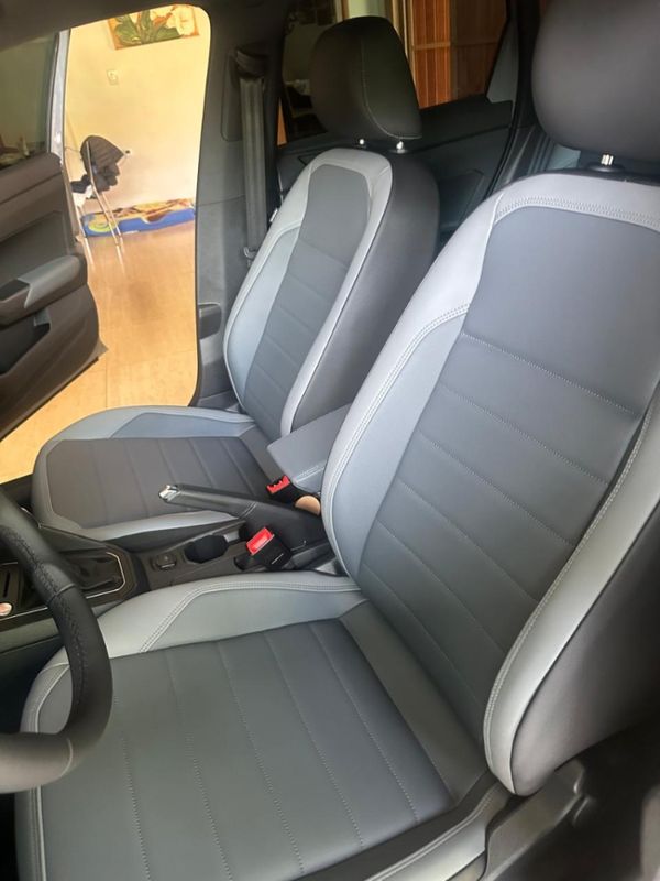 Volkswagen NIVUS 1.0 200 TSI TOTAL FLEX HIGHLINE AUTOMÁTICO 2023/2024 CAMINHÕES & CAMIONETAS PASSO FUNDO / Carros no Vale