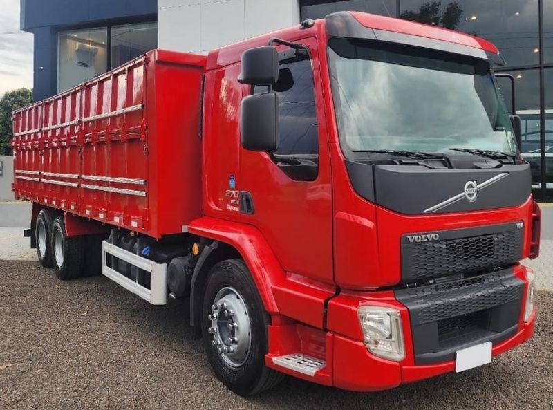 Volvo VM 270 6×2 Caçamba 2020/2021 CAMINHÕES & CAMIONETAS PASSO FUNDO / Carros no Vale