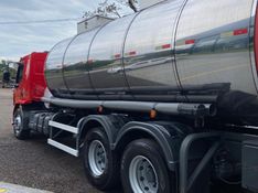 Volvo VM 270 6×2 Tanque. 2021/2021 CAMINHÕES & CAMIONETAS PASSO FUNDO / Carros no Vale