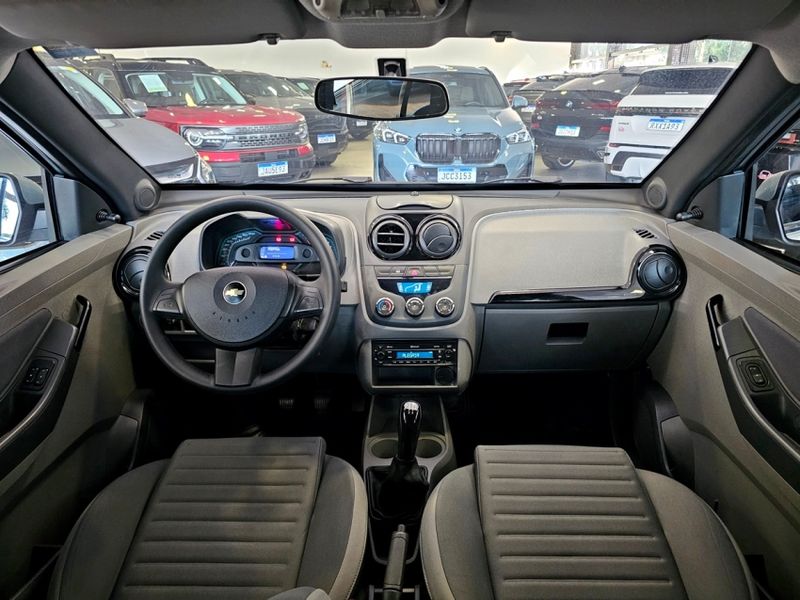 Chevrolet AGILE 1.4 MPFI LT 8V FLEX 4P MANUAL 2011/2012 CARRO DEZ NOVO HAMBURGO / Carros no Vale
