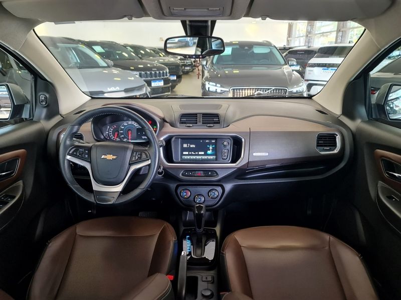 Chevrolet SPIN 1.8 PREMIER 8V FLEX 4P AUTOMÁTICO 2021/2022 CARRO DEZ NOVO HAMBURGO / Carros no Vale