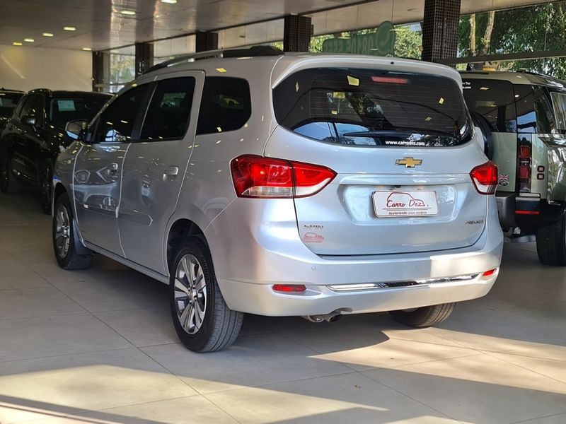 Chevrolet SPIN 1.8 PREMIER 8V FLEX 4P AUTOMÁTICO 2021/2022 CARRO DEZ NOVO HAMBURGO / Carros no Vale