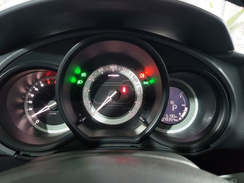 Citroen C3 1.6 VTI 120 FLEX EXCLUSIVE EAT6 2017/2018 ADVANT AUTOMÓVEIS CAXIAS DO SUL / Carros no Vale