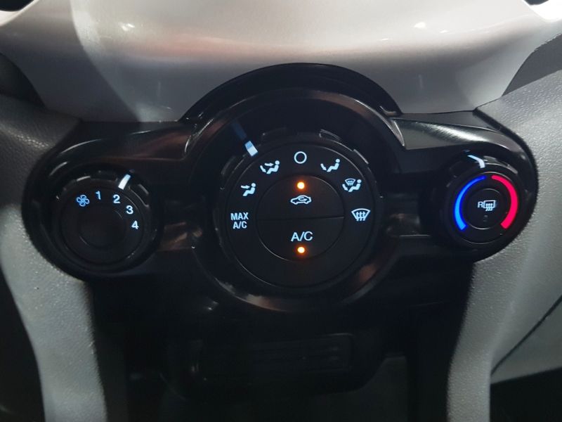 Ford ECOSPORT 1.6 FREESTYLE 16V FLEX 4P MANUAL 2012/2013 ADVANT AUTOMÓVEIS CAXIAS DO SUL / Carros no Vale
