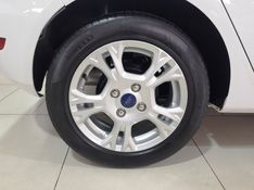 Ford FIESTA 1.6 SE HATCH 16V FLEX 4P AUTOMÁTICO 2014/2014 ADVANT AUTOMÓVEIS CAXIAS DO SUL / Carros no Vale