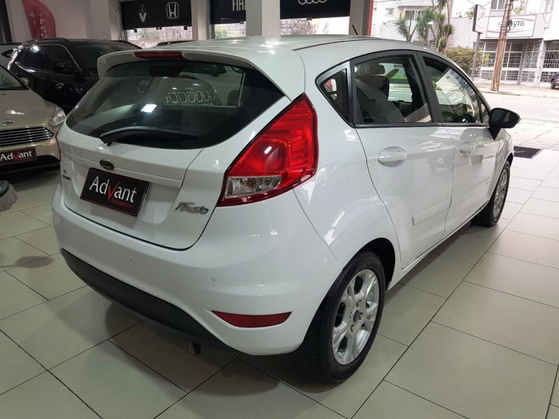 Ford FIESTA 1.6 SE HATCH 16V FLEX 4P AUTOMÁTICO 2014/2014 ADVANT AUTOMÓVEIS CAXIAS DO SUL / Carros no Vale Ford FIESTA 1.6 SE HATCH 16V FLEX 4P AUTOMÁTICO 2014/2014 ADVANT AUTOMÓVEIS CAXIAS DO SUL / Carros no Vale