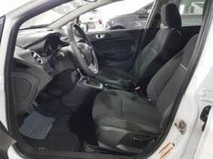 Ford FIESTA 1.6 SE HATCH 16V FLEX 4P AUTOMÁTICO 2014/2014 ADVANT AUTOMÓVEIS CAXIAS DO SUL / Carros no Vale