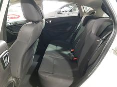 Ford FIESTA 1.6 SE HATCH 16V FLEX 4P AUTOMÁTICO 2014/2014 ADVANT AUTOMÓVEIS CAXIAS DO SUL / Carros no Vale