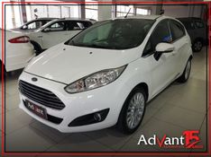 Ford FIESTA 1.6 TITANIUM HATCH 16V FLEX 4P POWERSHIFT 2016/2016 ADVANT AUTOMÓVEIS CAXIAS DO SUL / Carros no Vale