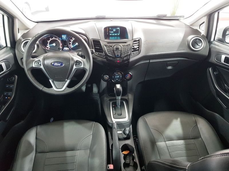 Ford FIESTA 1.6 TITANIUM HATCH 16V FLEX 4P POWERSHIFT 2016/2016 ADVANT AUTOMÓVEIS CAXIAS DO SUL / Carros no Vale
