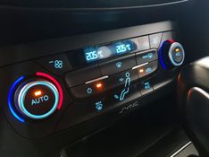 Ford FOCUS 2.0 TITANIUM 16V FLEX 4P POWERSHIFT 2015/2016 ADVANT AUTOMÓVEIS CAXIAS DO SUL / Carros no Vale