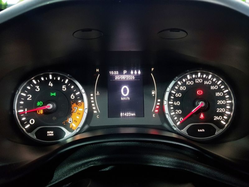 JEEP RENEGADE 1.8 16V FLEX LONGITUDE 4P AUTOMÁTICO 2015/2016 ADVANT AUTOMÓVEIS CAXIAS DO SUL / Carros no Vale