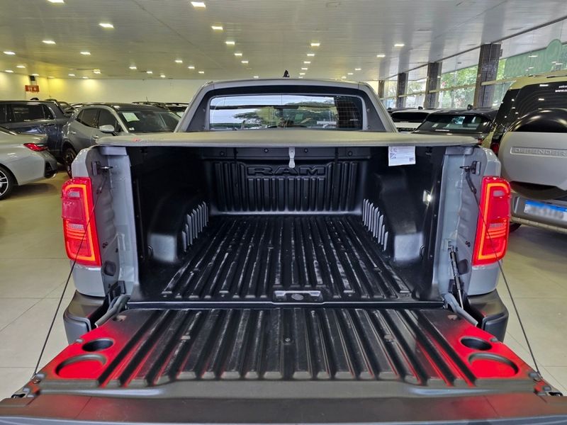 Ram RAMPAGE 2.0 HURRICANE 4 TURBO GASOLINA REBEL 4X4 AUTOMÁTICO 2023/2024 CARRO DEZ NOVO HAMBURGO / Carros no Vale