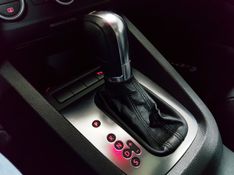 Volkswagen JETTA 2.0 TSI HIGHLINE 200CV GASOLINA 4P TIPTRONIC 2012/2013 ADVANT AUTOMÓVEIS CAXIAS DO SUL / Carros no Vale