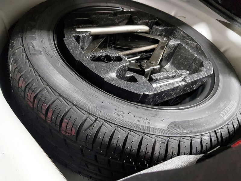 Volkswagen JETTA 2.0 TSI HIGHLINE 200CV GASOLINA 4P TIPTRONIC 2012/2013 ADVANT AUTOMÓVEIS CAXIAS DO SUL / Carros no Vale Volkswagen JETTA 2.0 TSI HIGHLINE 200CV GASOLINA 4P TIPTRONIC 2012/2013 ADVANT AUTOMÓVEIS CAXIAS DO SUL / Carros no Vale