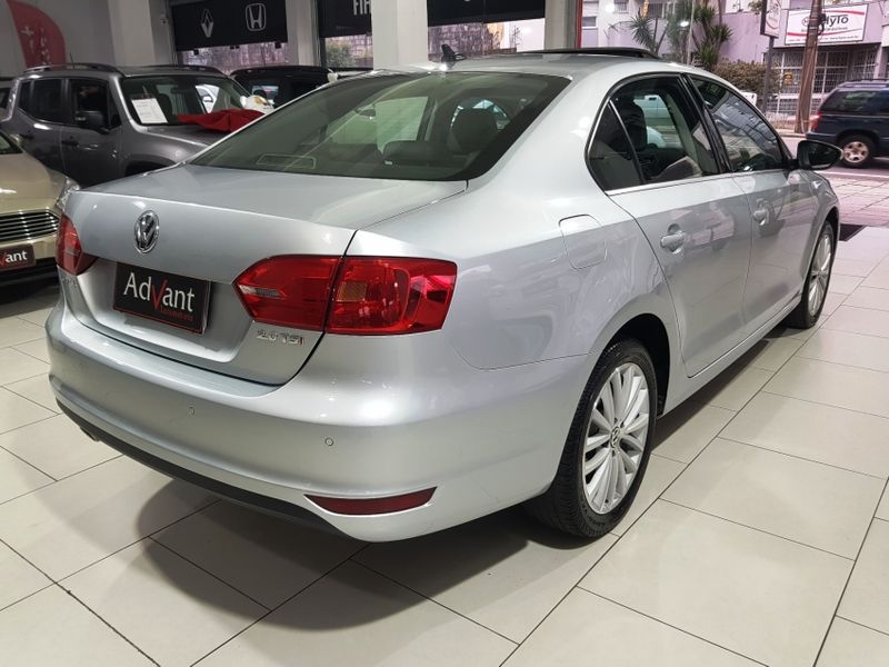 Volkswagen JETTA 2.0 TSI HIGHLINE 200CV GASOLINA 4P TIPTRONIC 2012/2013 ADVANT AUTOMÓVEIS CAXIAS DO SUL / Carros no Vale Volkswagen JETTA 2.0 TSI HIGHLINE 200CV GASOLINA 4P TIPTRONIC 2012/2013 ADVANT AUTOMÓVEIS CAXIAS DO SUL / Carros no Vale