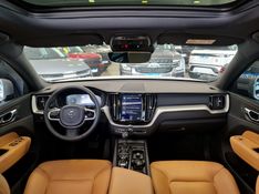 Volvo XC60 2.0 T5 GASOLINA MOMENTUM AWD GEARTRONIC 2018/2019 CARRO DEZ NOVO HAMBURGO / Carros no Vale