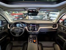 Volvo XC60 2.0 T8 HYBRID INSCRIPTION AWD GEARTRONIC 2021/2021 CARRO DEZ NOVO HAMBURGO / Carros no Vale