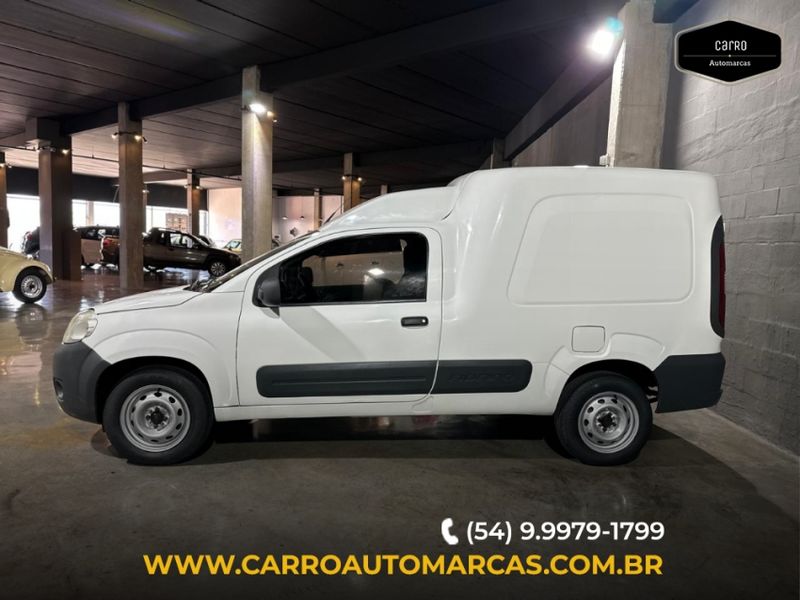 Fiat FIORINO 1.4 MPI FURGÃO 8V FLEX 2P MANUAL 2015/2016 CARRO AUTOMARCAS CAXIAS DO SUL / Carros no Vale