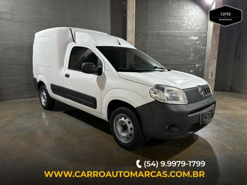 Fiat FIORINO 1.4 MPI FURGÃO 8V FLEX 2P MANUAL 2015/2016 CARRO AUTOMARCAS CAXIAS DO SUL / Carros no Vale