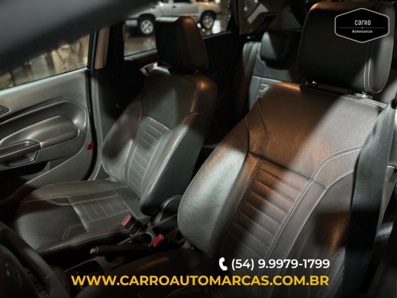 Ford FIESTA 1.6 TITANIUM HATCH 16V FLEX 4P POWERSHIFT 2016/2016 CARRO AUTOMARCAS CAXIAS DO SUL / Carros no Vale