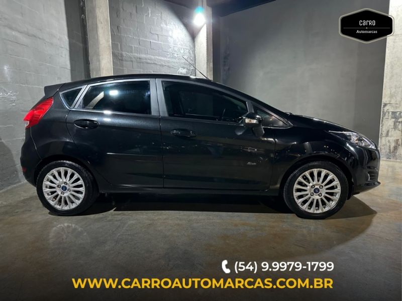 Ford FIESTA 1.6 TITANIUM HATCH 16V FLEX 4P POWERSHIFT 2016/2016 CARRO AUTOMARCAS CAXIAS DO SUL / Carros no Vale